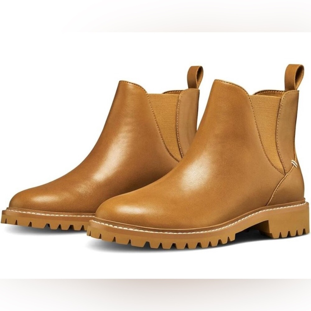 NWOT‎ LABEL Shoes GO-TO Brown Chelsea Ankle Boots.